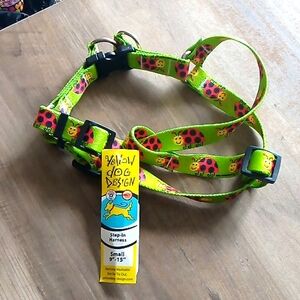 Small step in ladybug harness